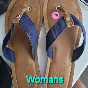 NEW Women's Sandles